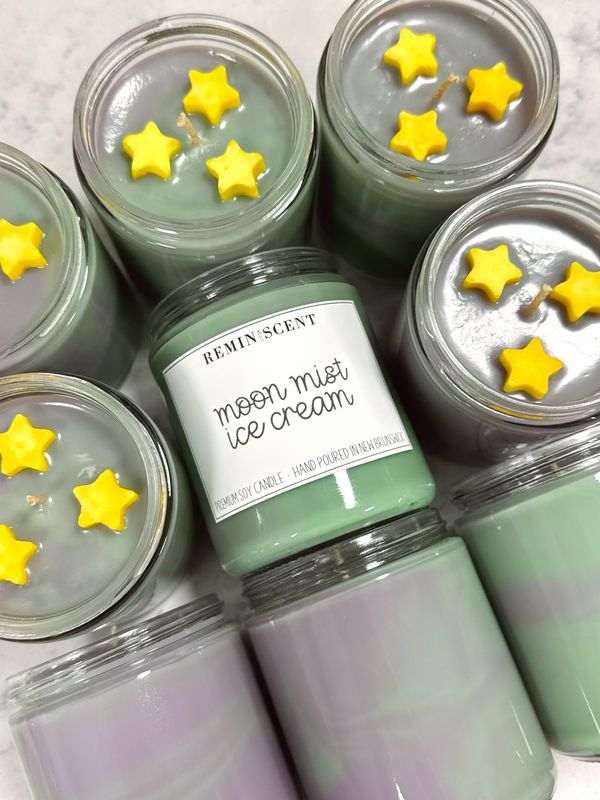 Moon Mist Ice Cream Candle