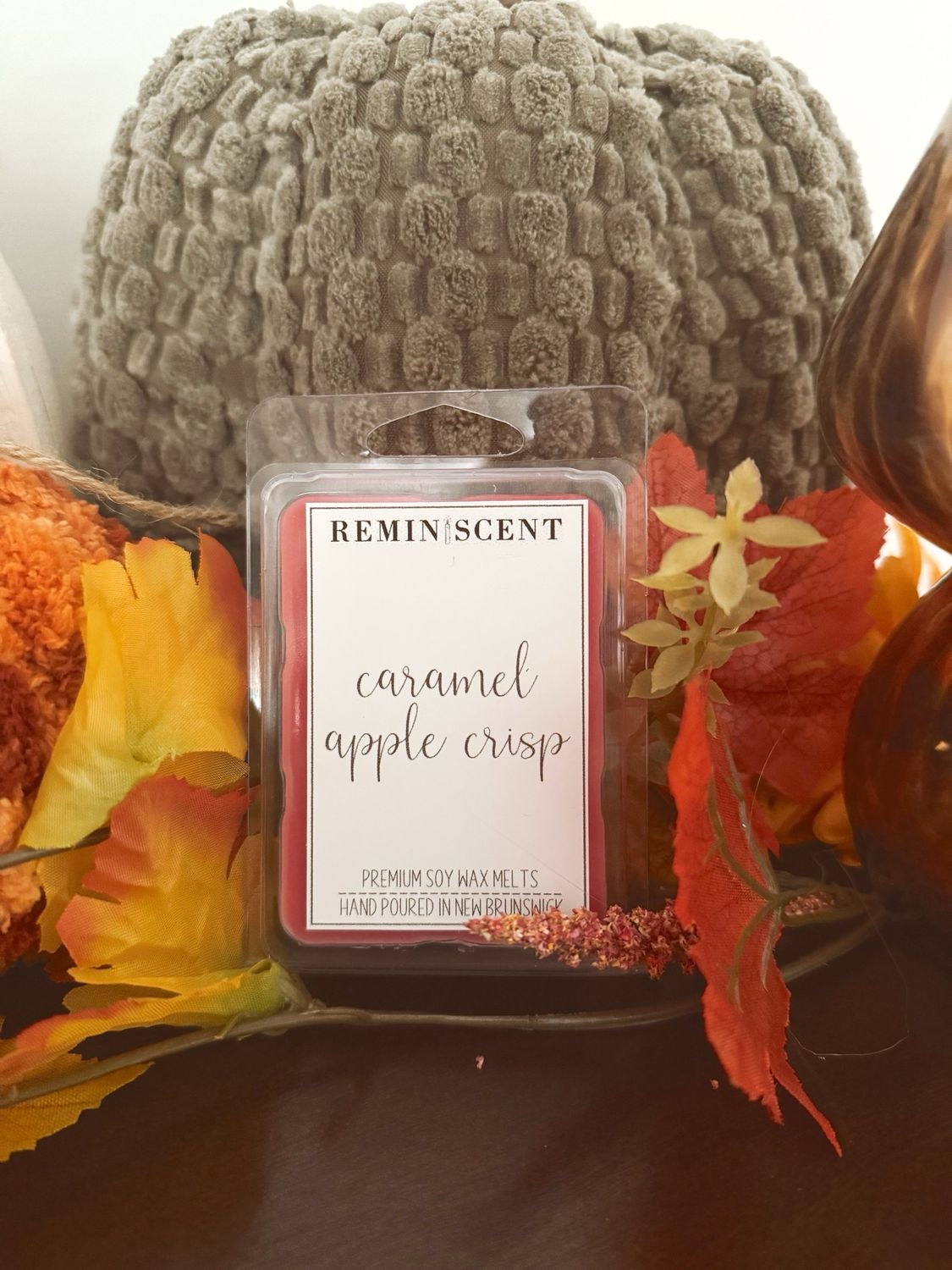 Caramel Apple Crisp Clamshell