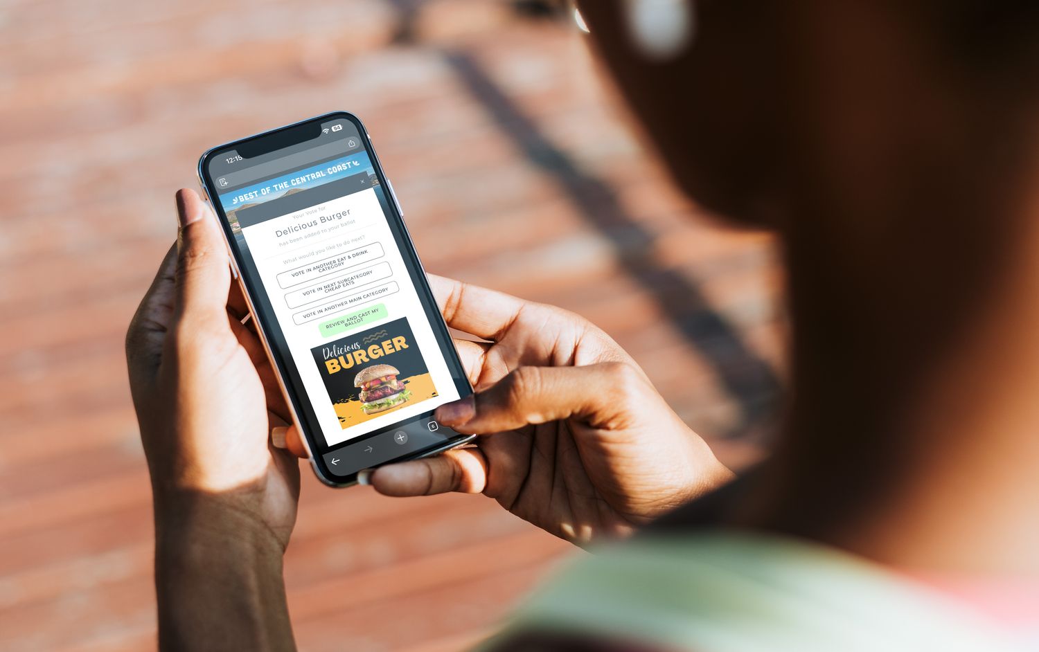 Voting Navigation Ad