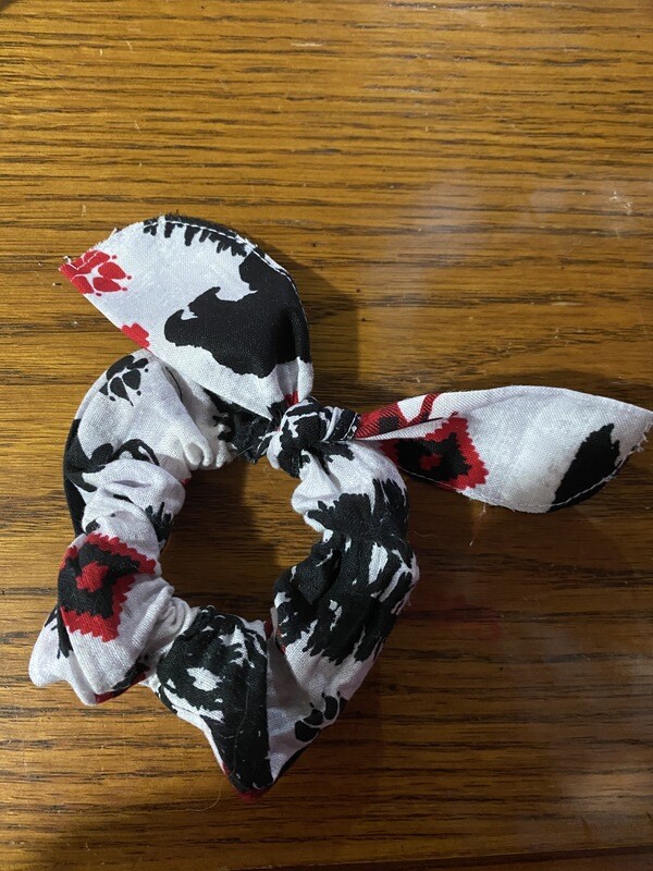Tie scrunchies