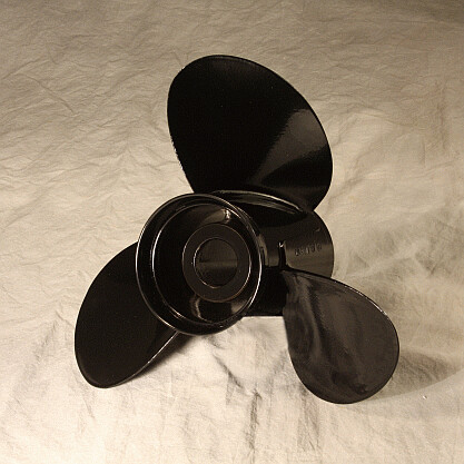 Honda D Class 75 - 115 HP 4.25" Gearcase PowerTech Prop Aluminum 3 Blade RH AD-UN 14.00 x 10.00