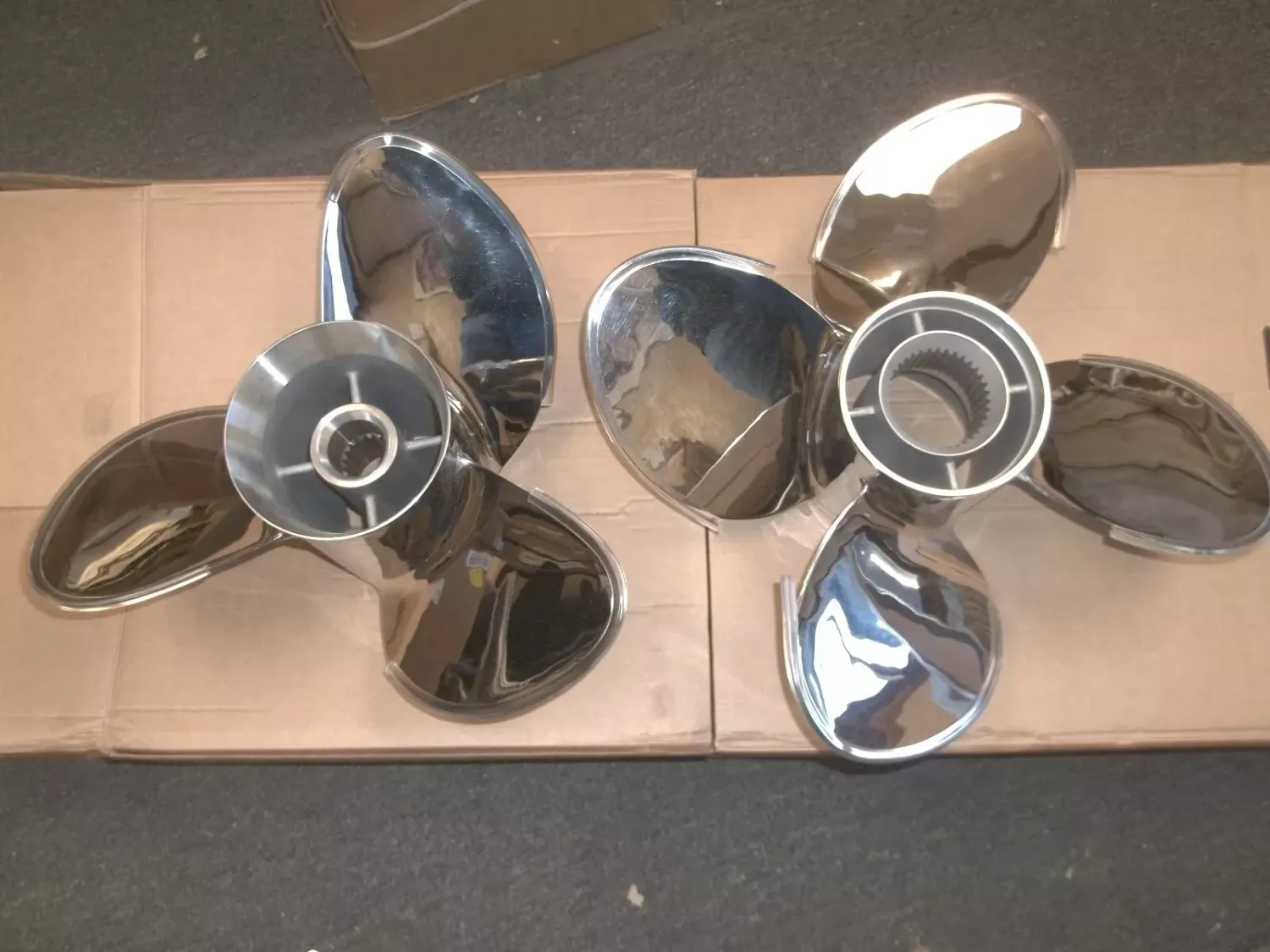 Solas B3 - BRAVO III 4 Blade Stainless Steel Propeller Repair