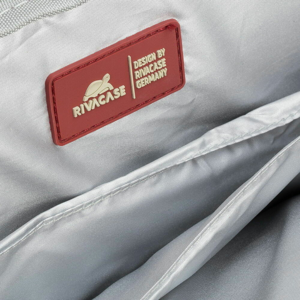 RIVACASE piros 8630 15,6&quot; NB táska