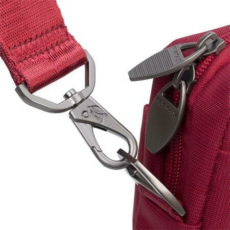RIVACASE piros 8630 15,6&quot; NB táska