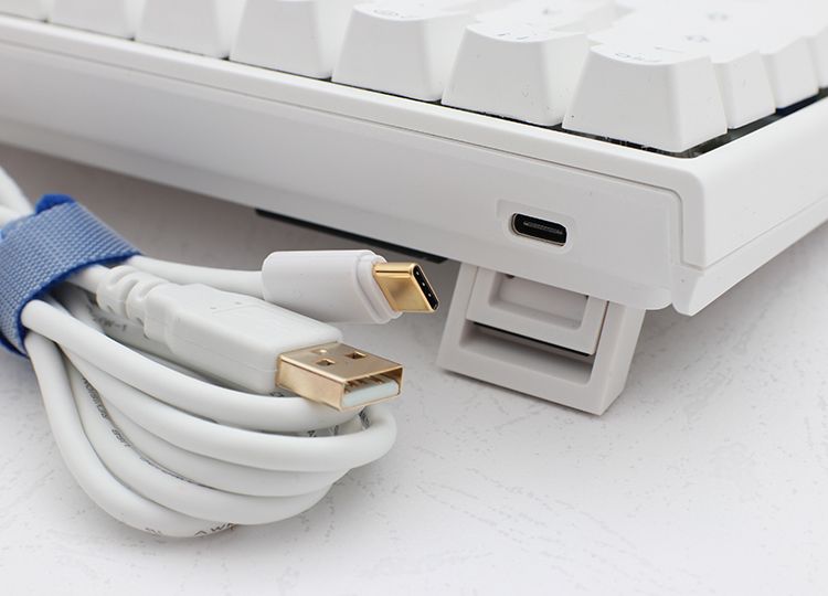 Ducky ONE 2 SF MX Speed Silver RGB LED mechanikus billentyűzet HU fehér