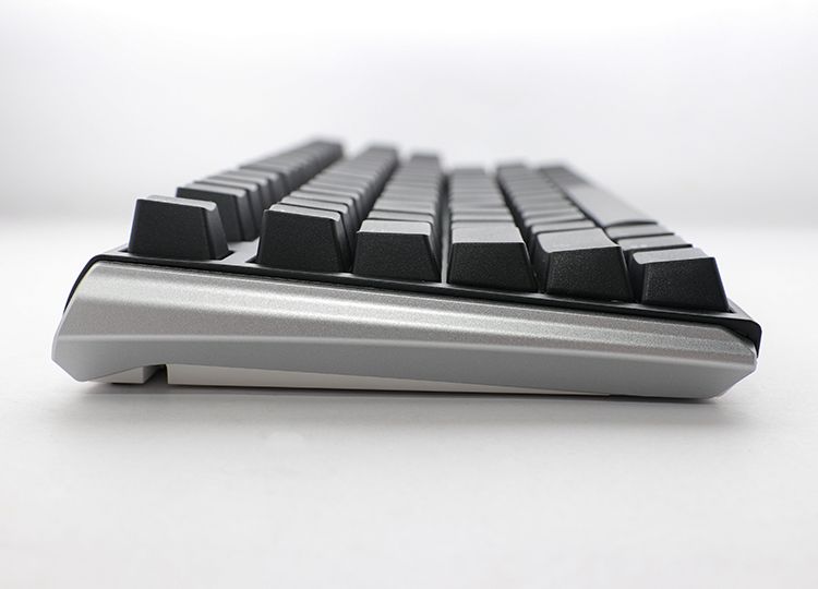 Ducky ONE 3 TKL MX Brown RGB Premium ABS mechanikus billentyűzet HU fekete