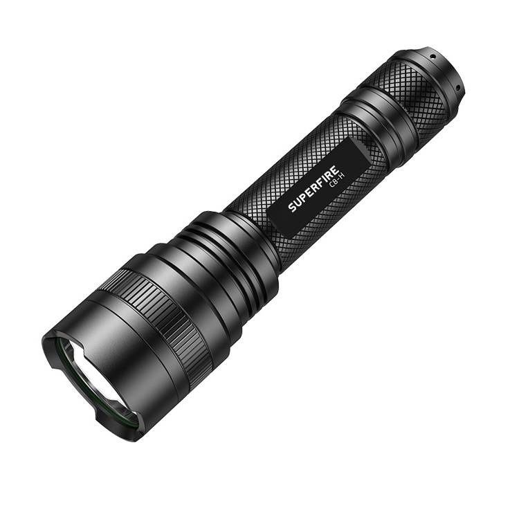 Zseblámpa Superfire C8-H – 1200 lm, USB, 250 m, 5 mód