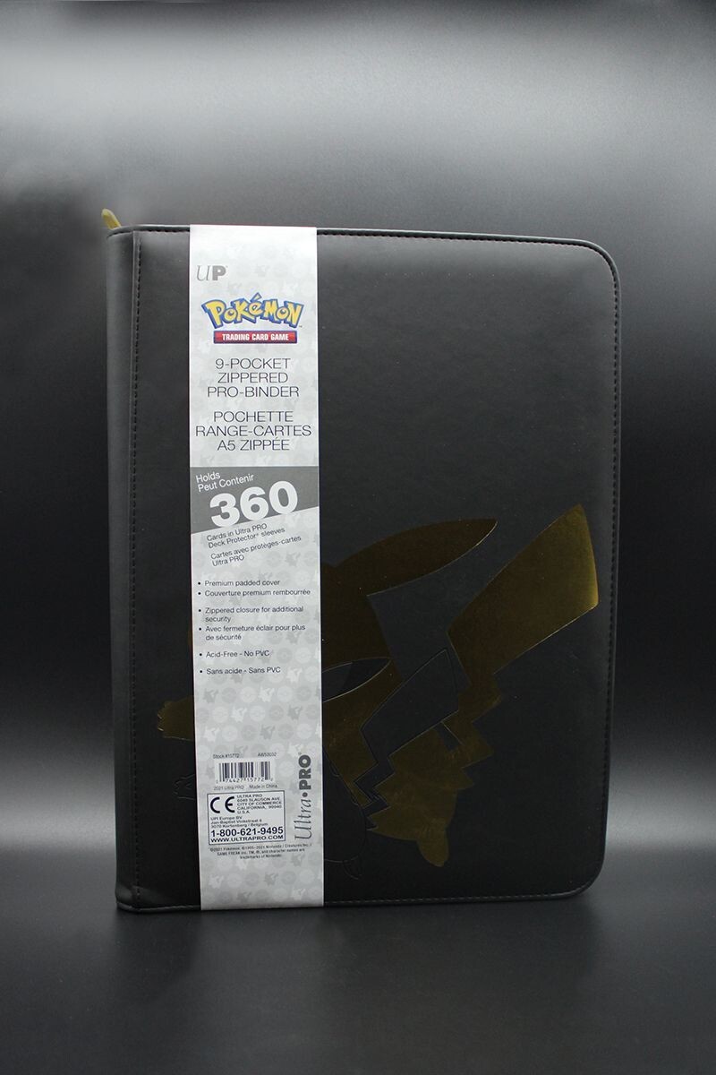 Ultra Pro - 9 Pocket Zip Binder - Pikachu