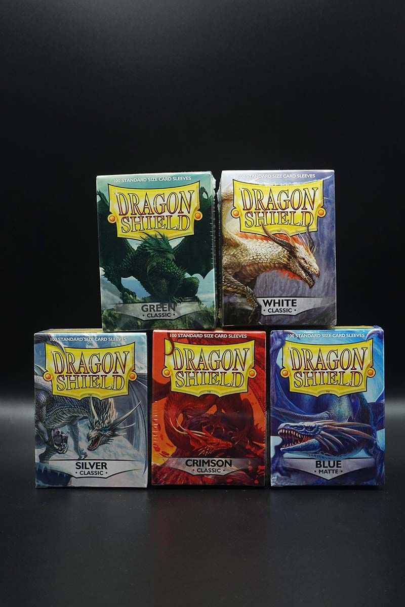 Dragon Shield - 100x Standard Size Card Sleeves Dragon Shield - 100x Standard Size Card Sleeves