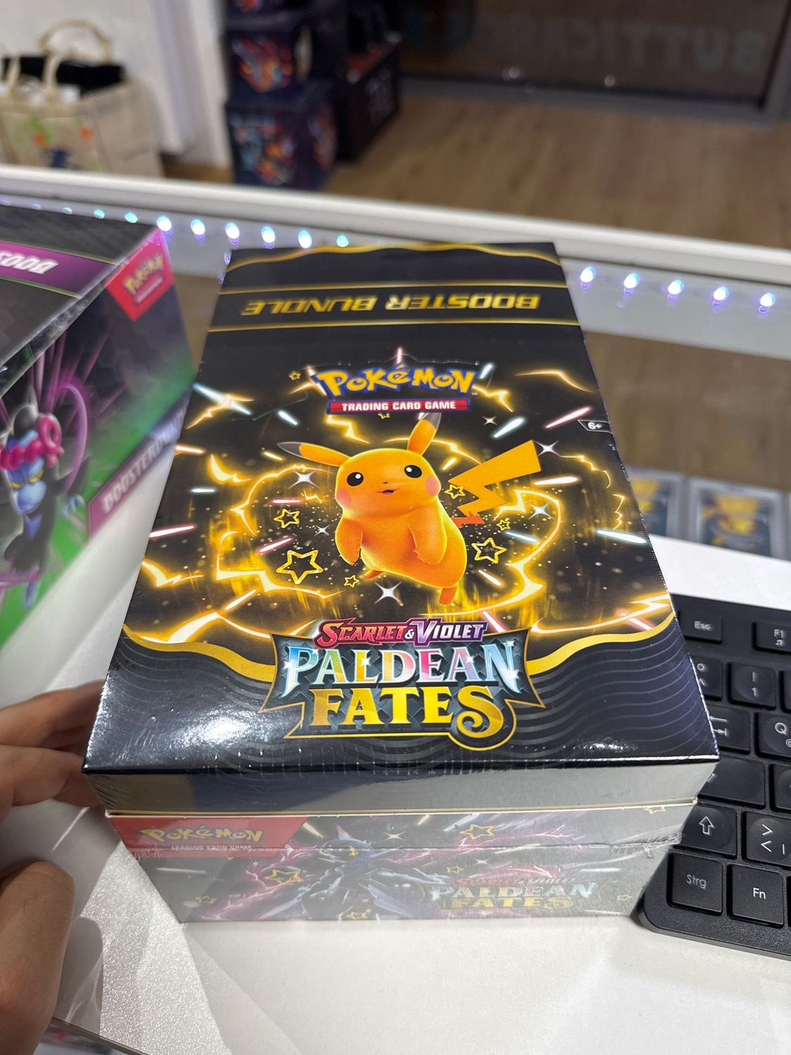 Pokemon - Paldean Fates Booster Bundle Display (10x Bundle) -Englisch
