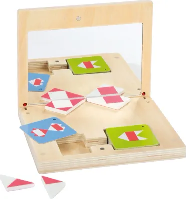 Gioco di simmetria con specchio Gioco di simmetria con specchio