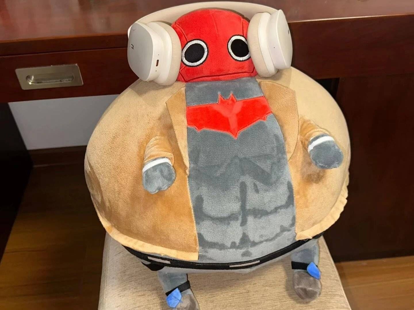 [IS] Red Hood 40 CM Round Plush (Fanmade)