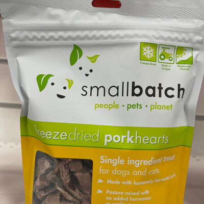 Small Batch Dog Freeze Dried Pork Hearts 3.5oz