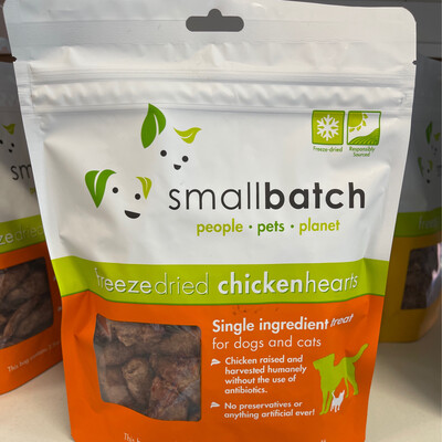Small Batch Dog Freeze Dried Chicken Hearts 3.5oz