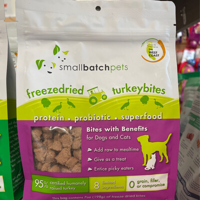 Small Batch Freeze-Dried Small Turkey Bites Dog Treats - 7 oz.