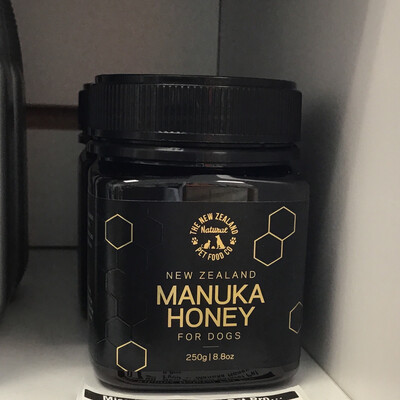 New Zealand Manuka Honey For Dogs 8.8oz