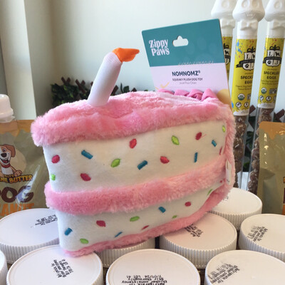 Zippy Paws Nomnomz Pink Cake Slice Toy