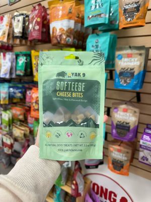 Yak-9 Softeese Cheese Bites: Pumpkin, Turmeric &amp; Coconut