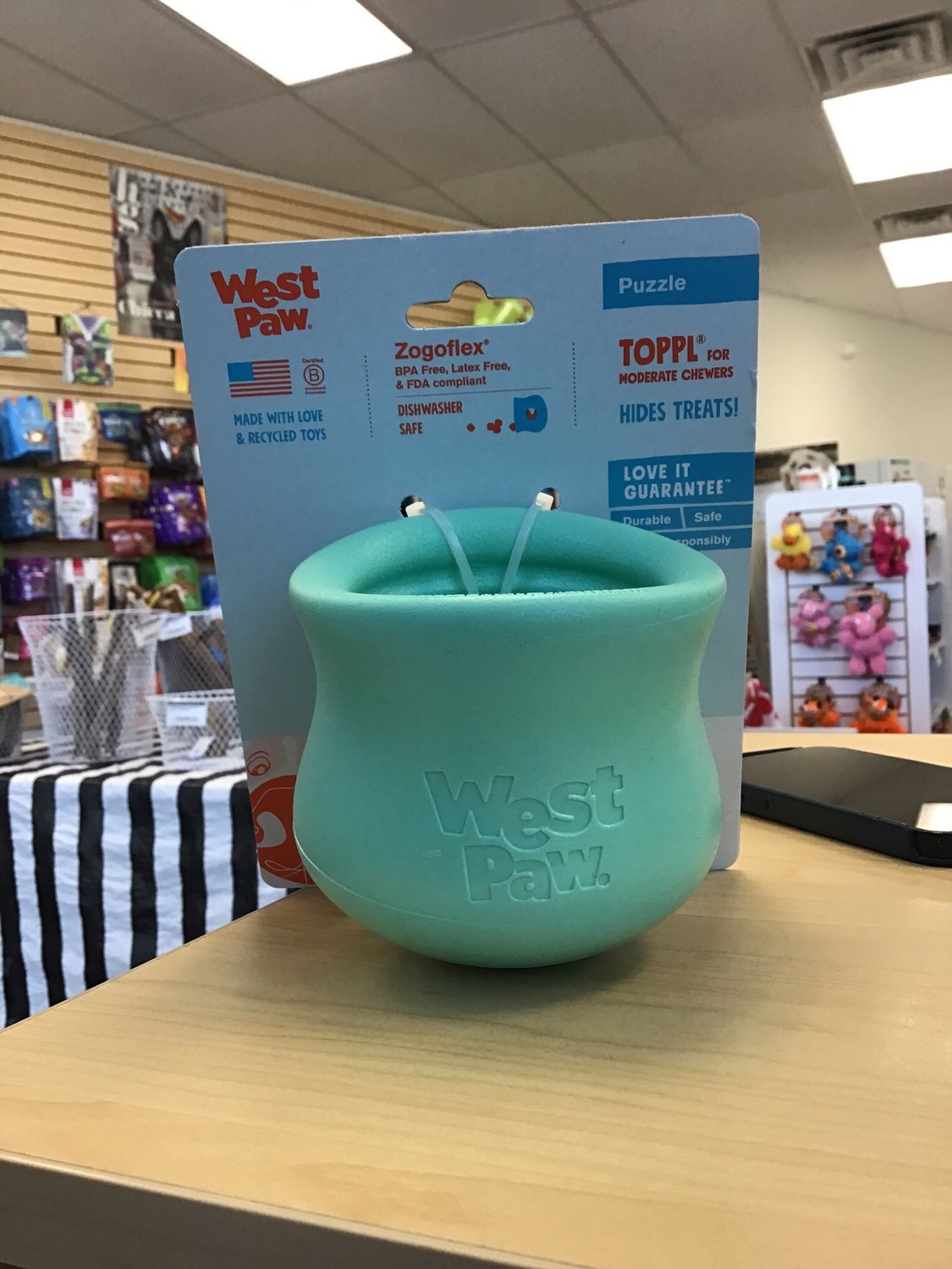 West Paw Toppl Large Mint