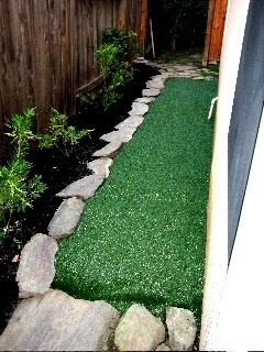 Pup-Grass® Pre-Cut Roll 3' x 15' Pup-Grass® Pre-Cut Roll 3' x 15'