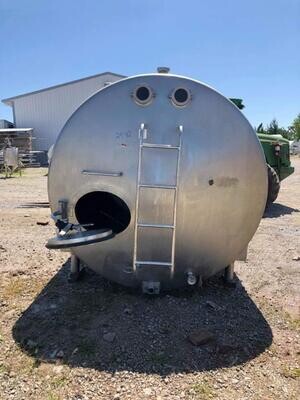 1,500 Gallon Holding Tank - #2942 1,500 Gallon Holding Tank - #2942