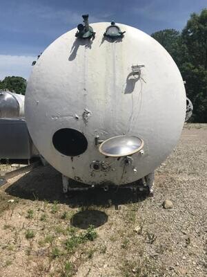 2,000 Gallon Holding Tank- #2276 2,000 Gallon Holding Tank- #2276