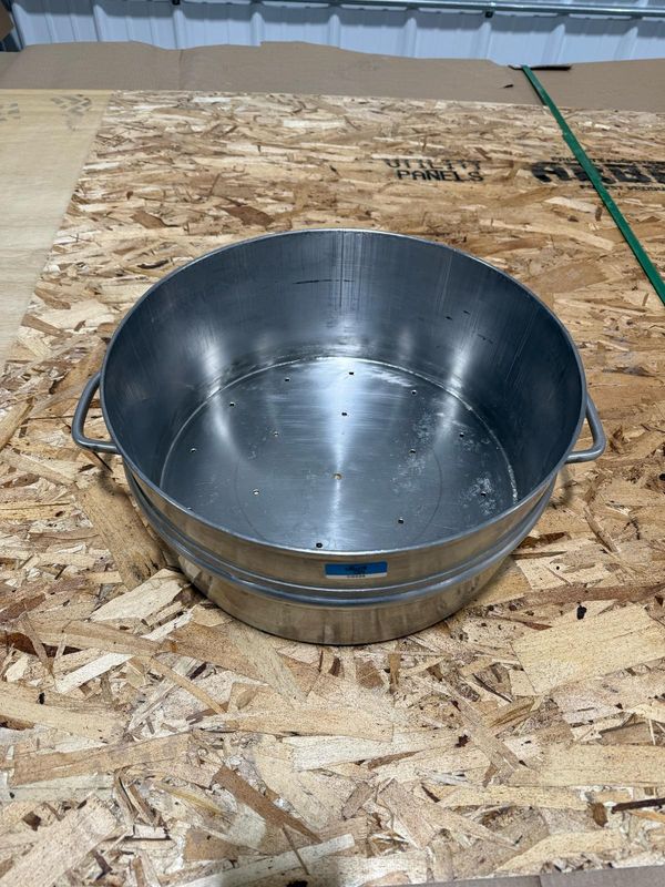 Used Daisy Cheese Molds - # C0324