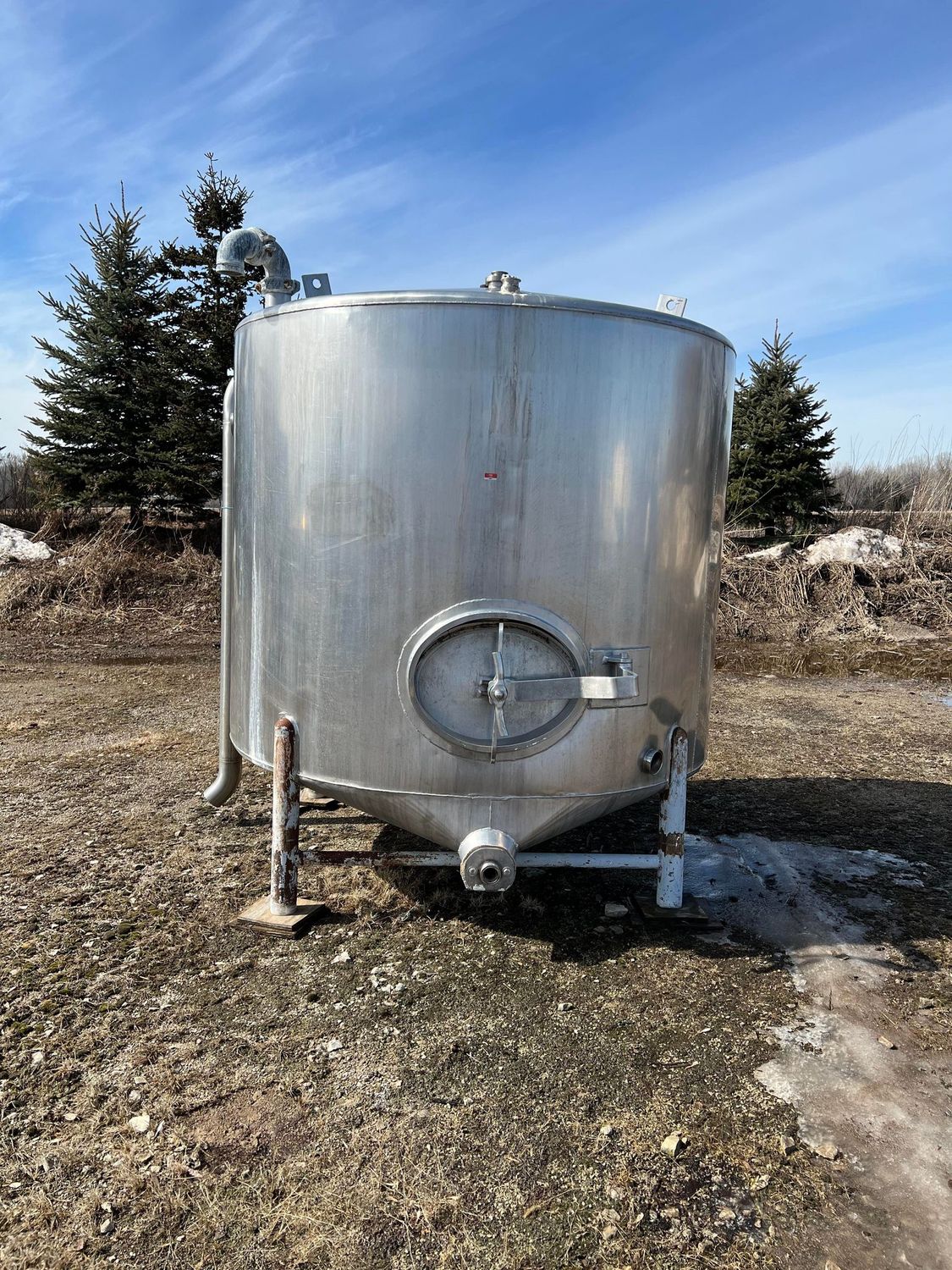 Used 500 Gallon Tank - # C0342
