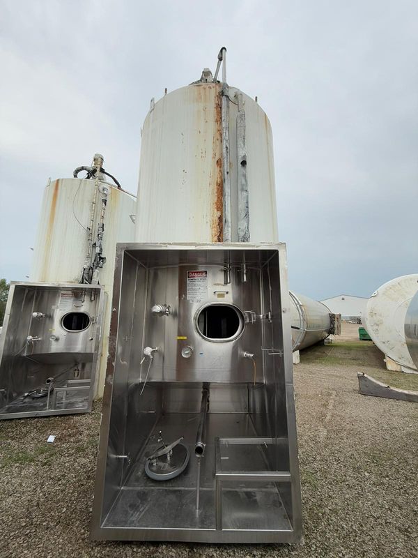 Used 5,000 Gallon Silo - # C0348
