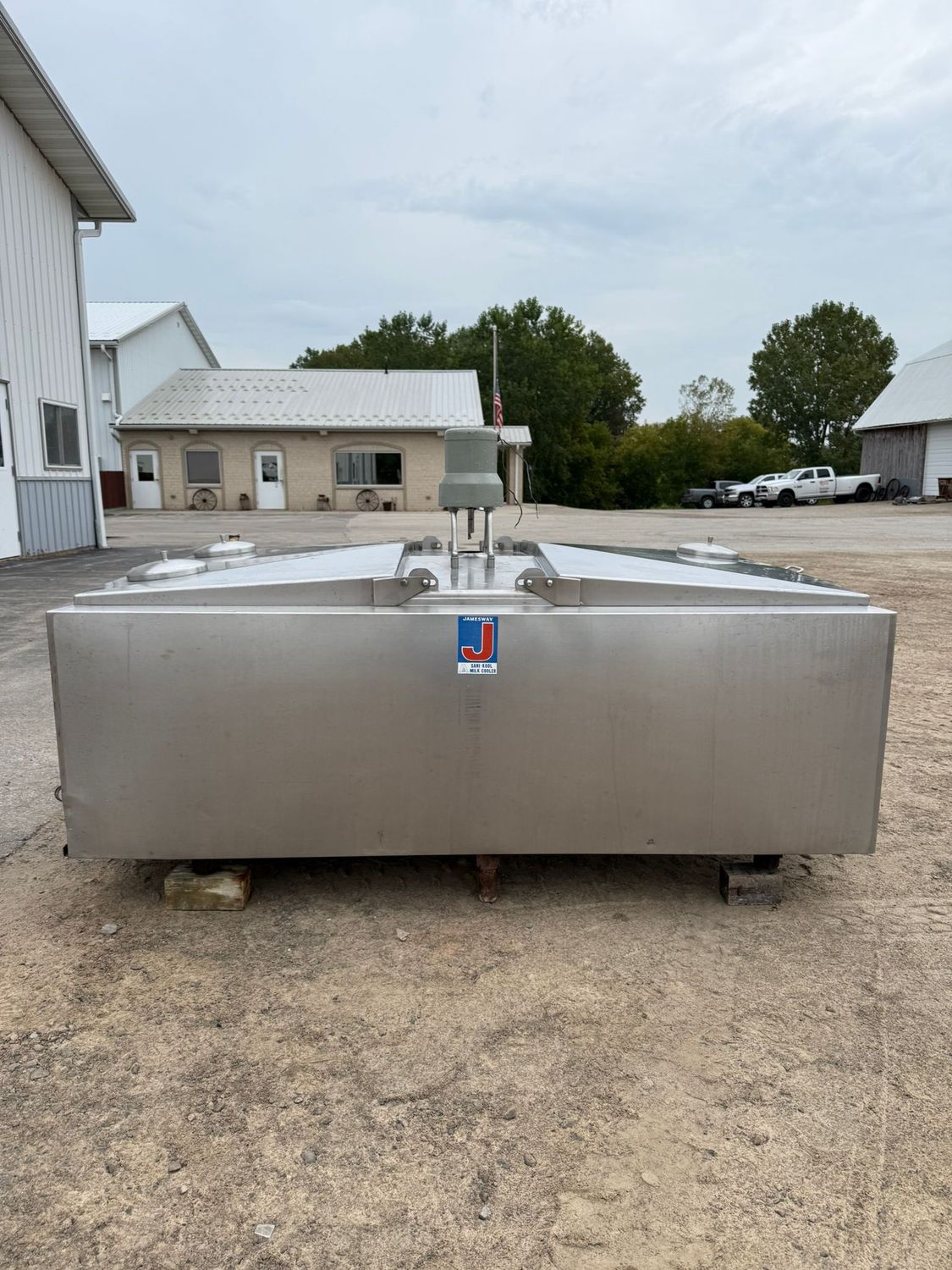 Used 350 Gallon Jamesway - # 4001