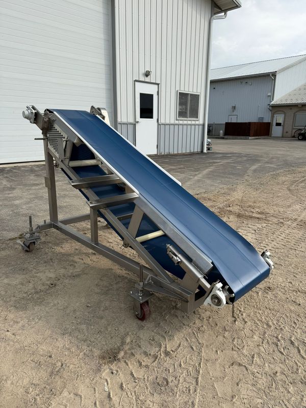 Used Inclined Conveyor - # 4002