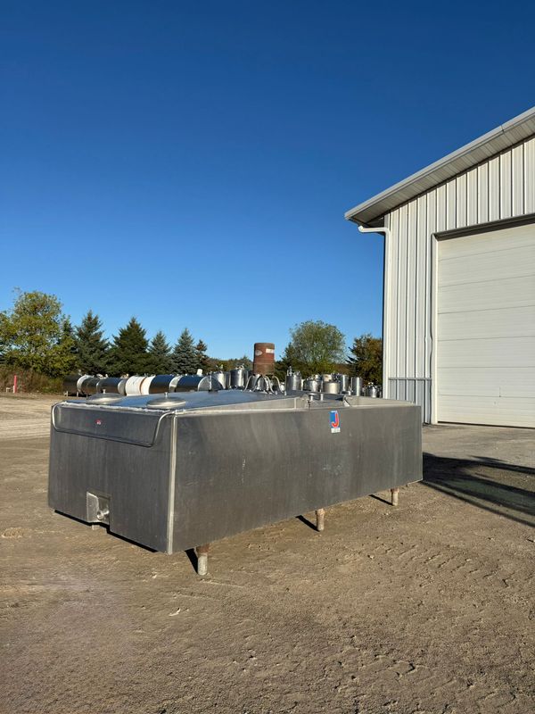Used 400 Gallon Tank - # 4027