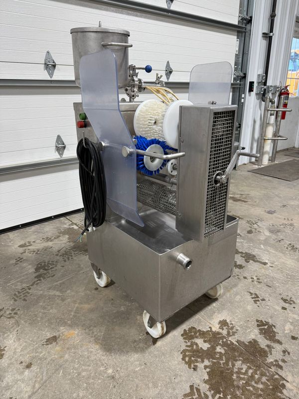 Used Cheese Wheel Scrubber - # 4055