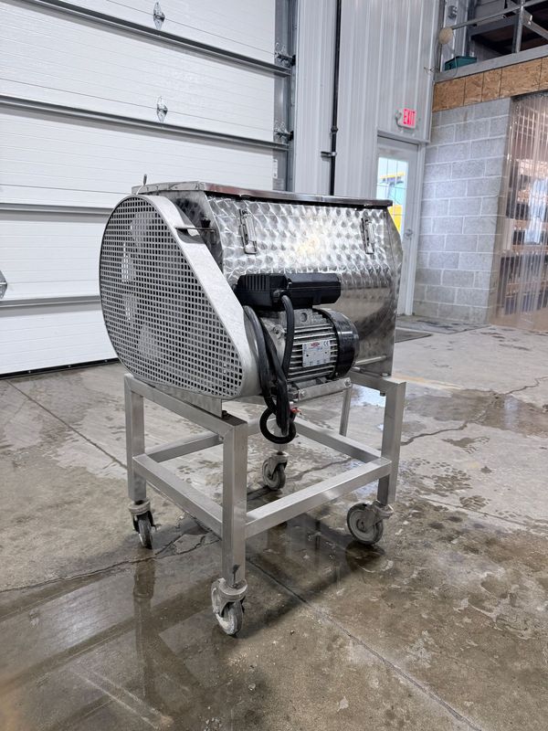 Used Butter Churn 18 Gallons - # 4071