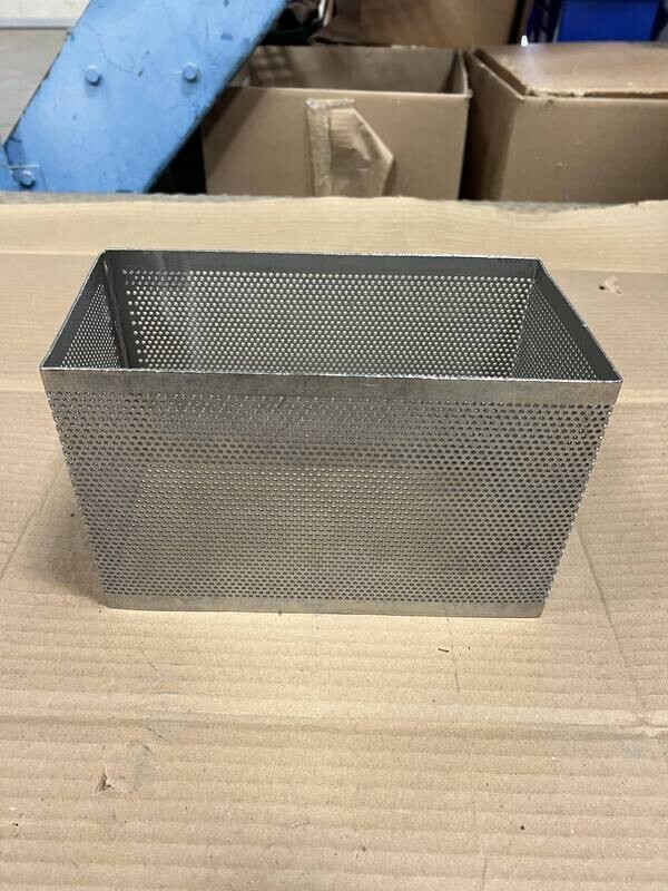 Used 9 7/8"L x 5"W x 6½"D Cheese Mold - # 3671