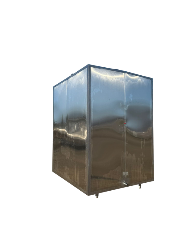 Slightly Used 3,400 Gallon Tank - # 3859