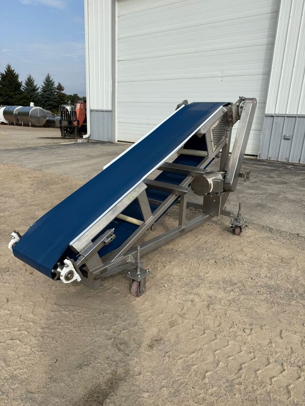 Used Inclined Conveyor - # 4002