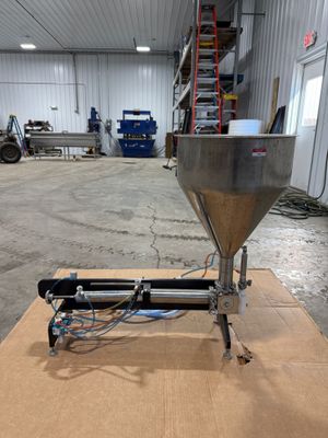 Used Table Top Filler - # 4076