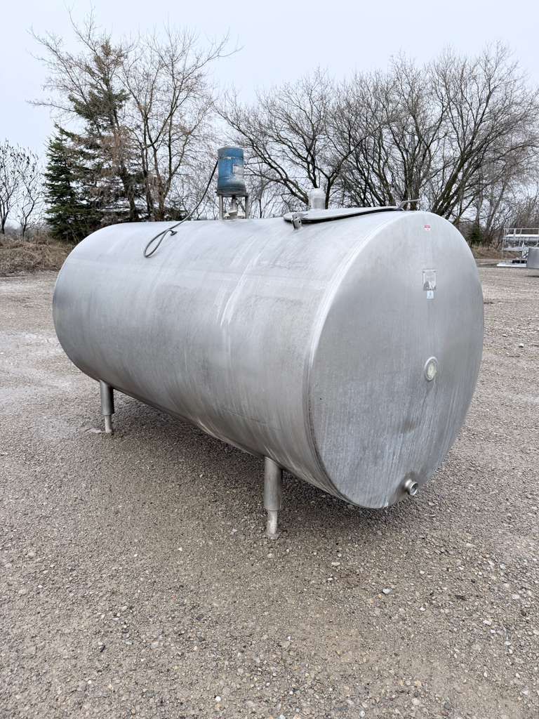 Used 600 Gallon Sunset Tank - # 4088