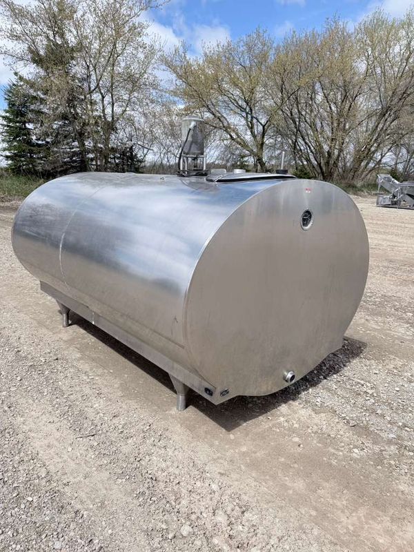 Used Muller 600 Gallon Tank - # 4089