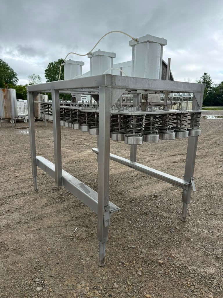 Used Horn Press - # 4108