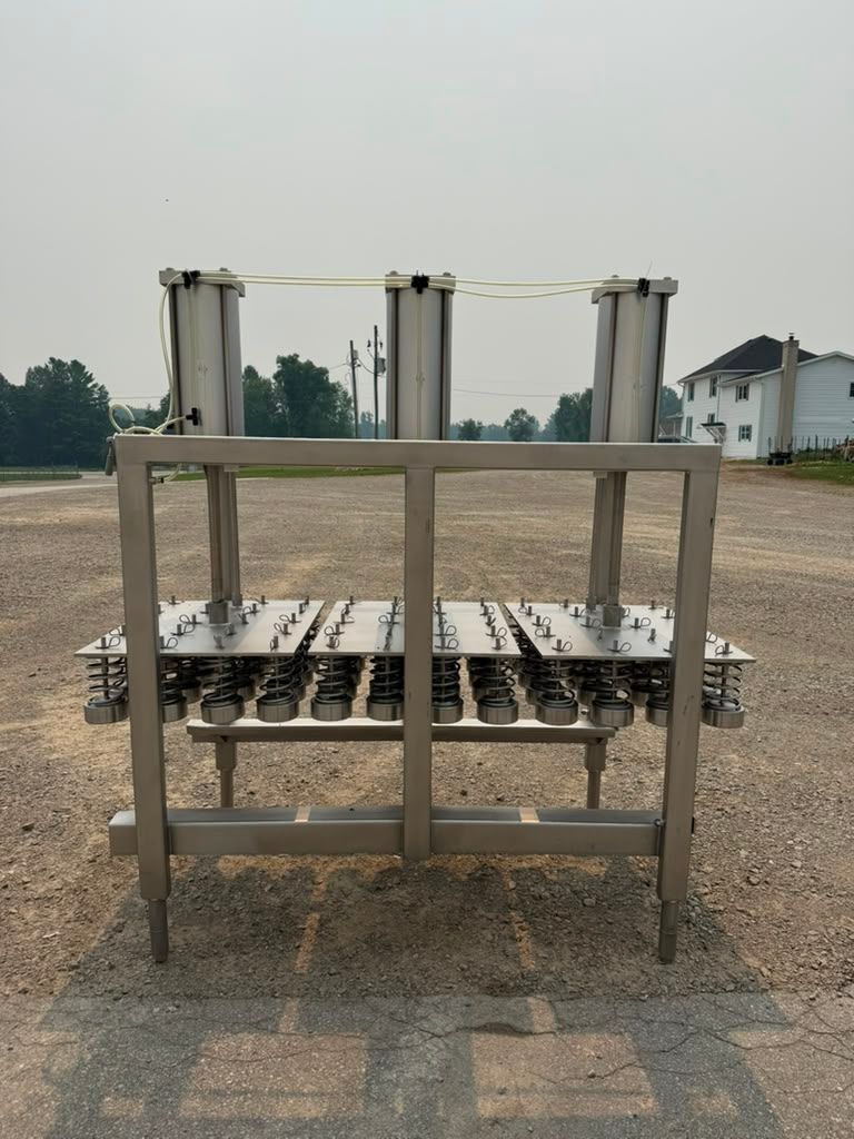 Used Horn Press - # 4114