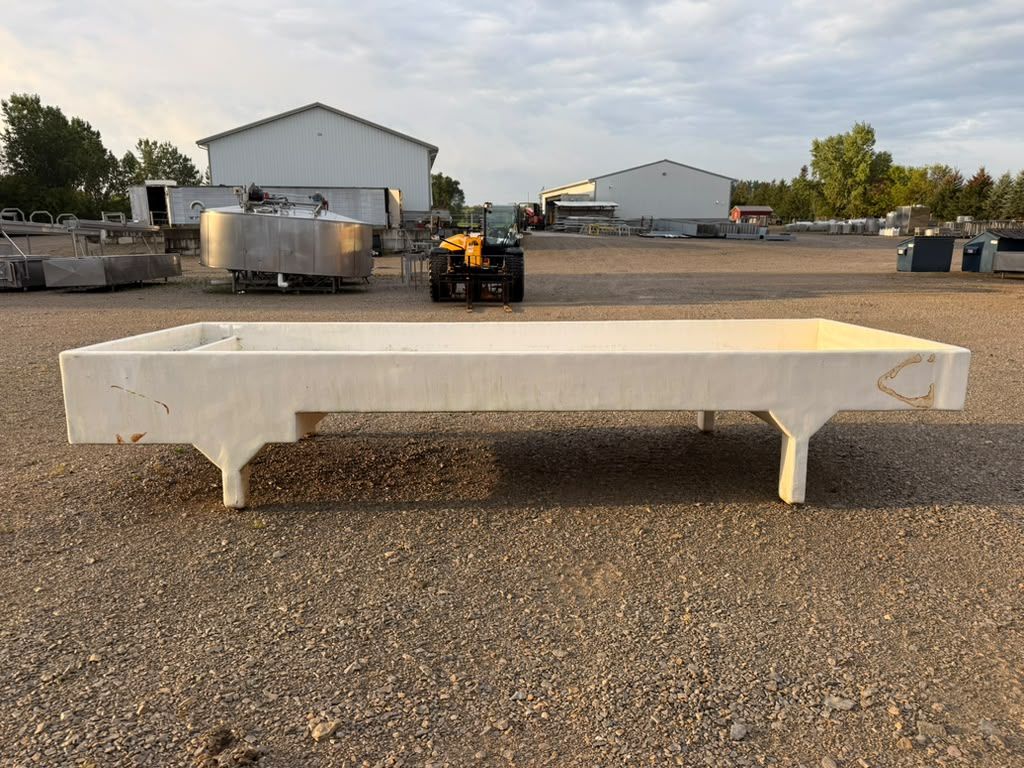 Used Fiberglass Brine Tank - # 4129 Used Fiberglass Brine Tank - # 4129