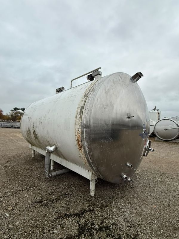 Used 6000 Gallon Holding Tank - # 4135