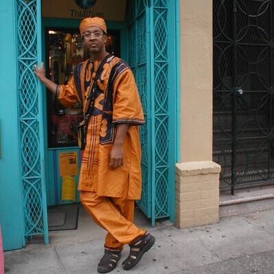 GEECHEE LION Featuring Anwar Kinte