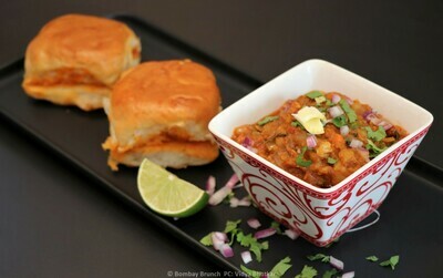 Pav Bhaji (Curried mashed Vegetables with bread)