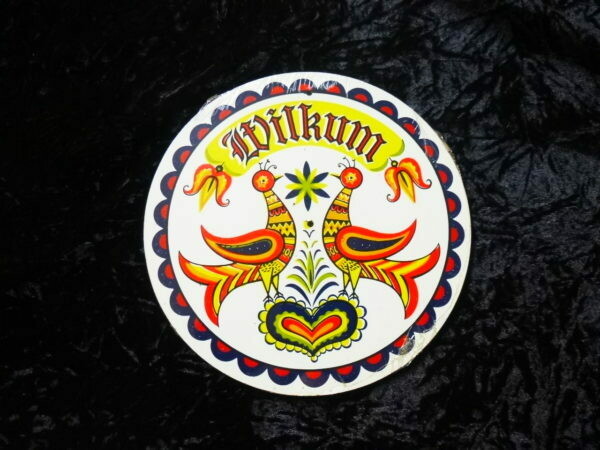 Vintage Wilkum hex sign