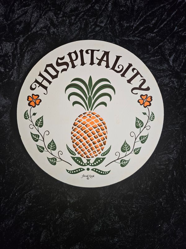 Vintage Hospitality Pineapple hex sign