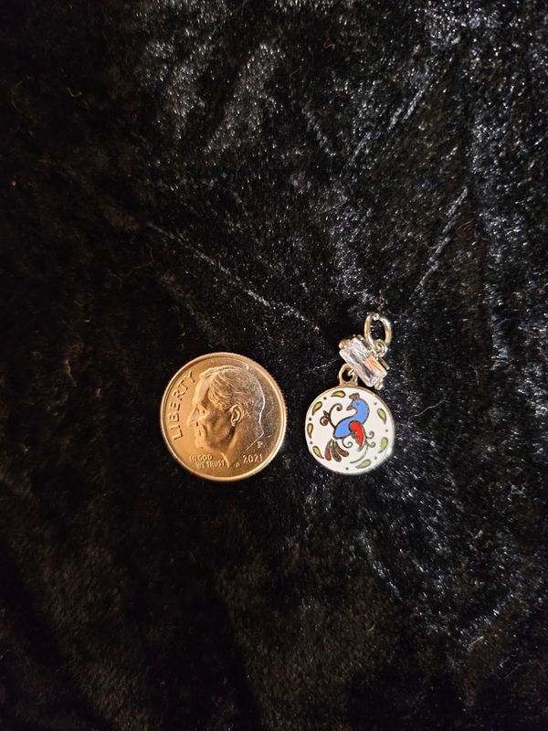 Distelfink enamel and Cubic Zirconia pendant 2