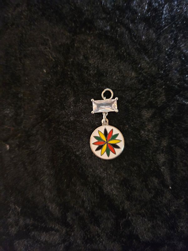 Vintage 12 Point Rosette enamel and Cubic Zirconia pendant 2